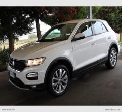 Auto - Volkswagen t-roc 1.6 tdi scr business bluemot.tech.