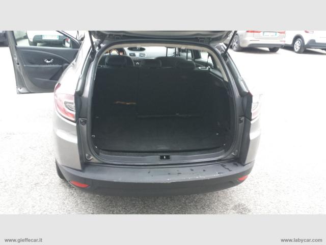 Auto - Renault mÃ©gane 1.5 dci 110 cv attractive