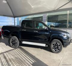 Auto - Toyota hilux 2.4 d-4d a/t 4wd 4p. dc lounge