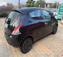 Auto - Lancia ypsilon 1.2 69 cv 5p. gpl ecochic gold