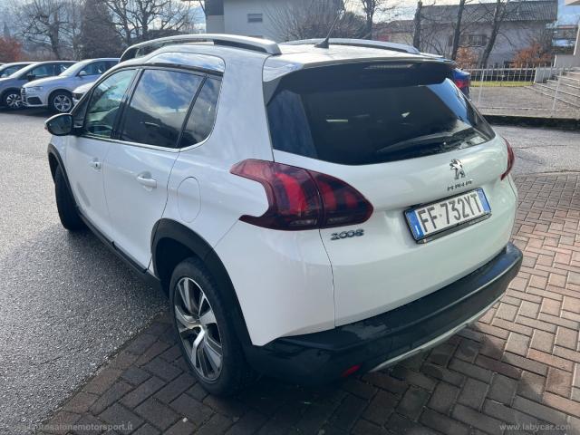 Auto - Peugeot 2008 bluehdi 120 s&s allure