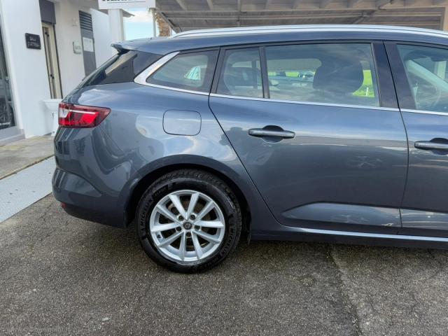 Auto - Renault mÃ©gane sporter blue dci 95 cv business