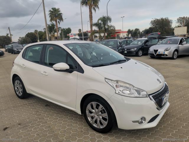 Auto - Peugeot 208 1.4 vti 95 cv 5p. gpl active