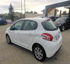 Auto - Peugeot 208 1.4 vti 95 cv 5p. gpl active