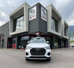 Audi q3 35 tdi s tronic business advanced