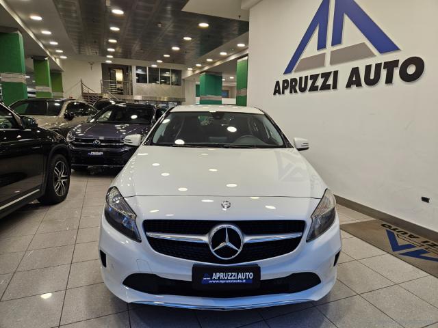 Auto - Mercedes-benz a 180 d sport