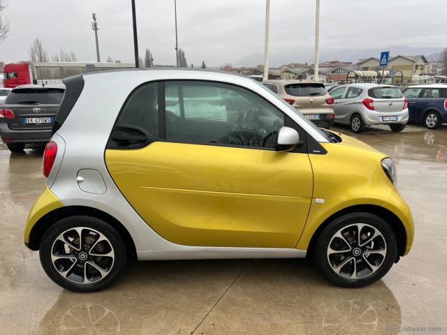 Auto - Smart fortwo 70 1.0 twinamic passion