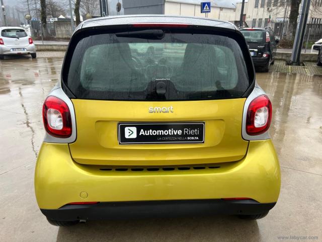 Auto - Smart fortwo 70 1.0 twinamic passion