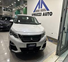 Auto - Peugeot 3008 bluehdi 130 s&s eat8 business