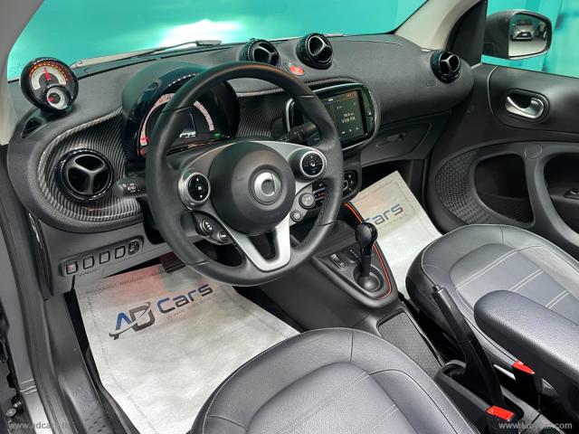 Auto - Smart fortwo eq cabrio suitegrey