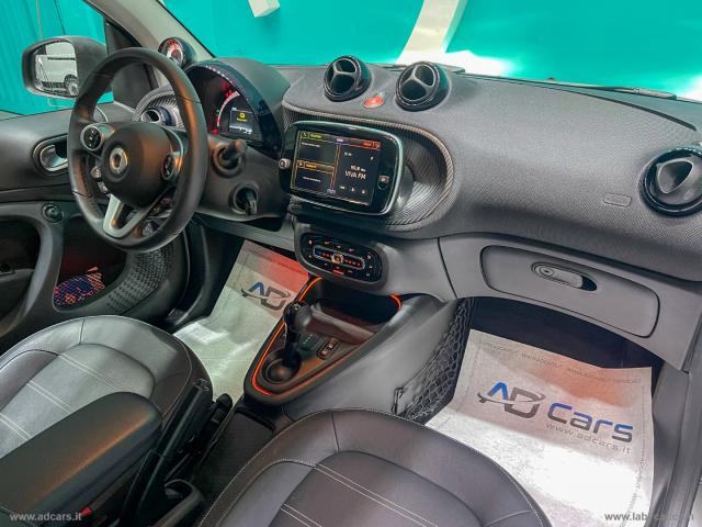 Auto - Smart fortwo eq cabrio suitegrey