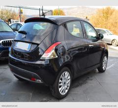 Auto - Lancia ypsilon 1.2 69 cv 5p. s&s gold