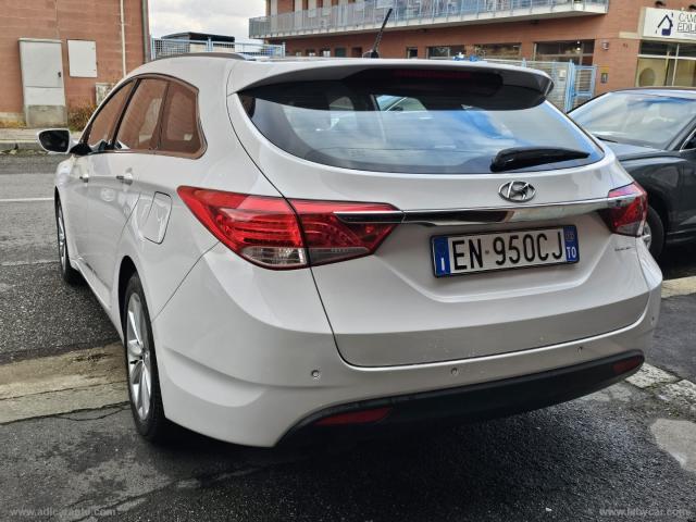 Auto - Hyundai i40 wagon 1.7 crdi 136 cv style