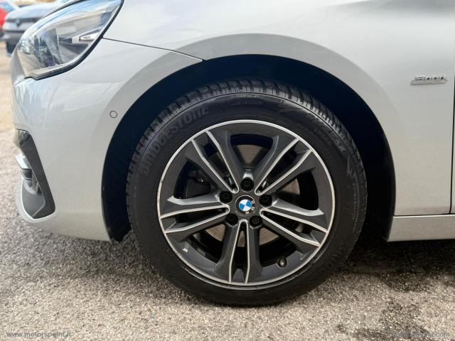 Auto - Bmw 218d active tourer sport