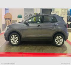 Auto - Volkswagen t-cross 1.0 tsi style 95cv