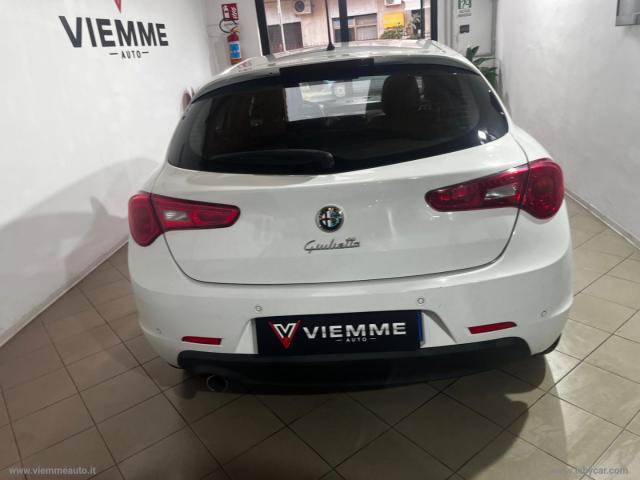 Auto - Alfa romeo giulietta 1.6 jtdm-2 105 cv exclusive