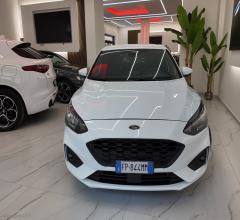 Auto - Ford focus 1.5 tdci 120cv 5p. st line