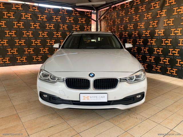 Auto - Bmw 318d touring business advantage aut.