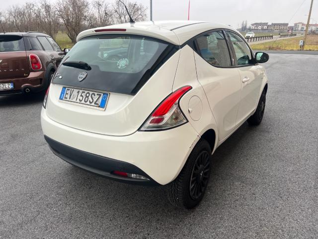 Auto - Lancia ypsilon 0.9 t.air 85cv 5p. met.ec. gold