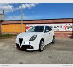 Auto - Alfa romeo giulietta distinctive 1.6 mj 120cv