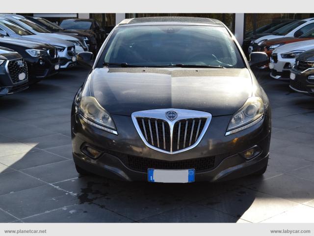 Auto - Lancia delta 1.6 mjt platino