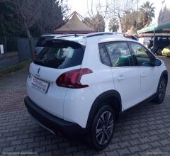 Auto - Peugeot 2008 bluehdi 100 s&s allure