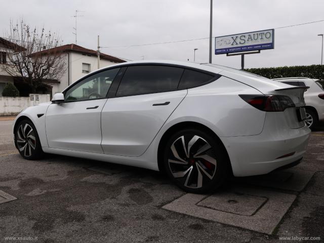 Auto - Tesla model 3 performance dual motor awd