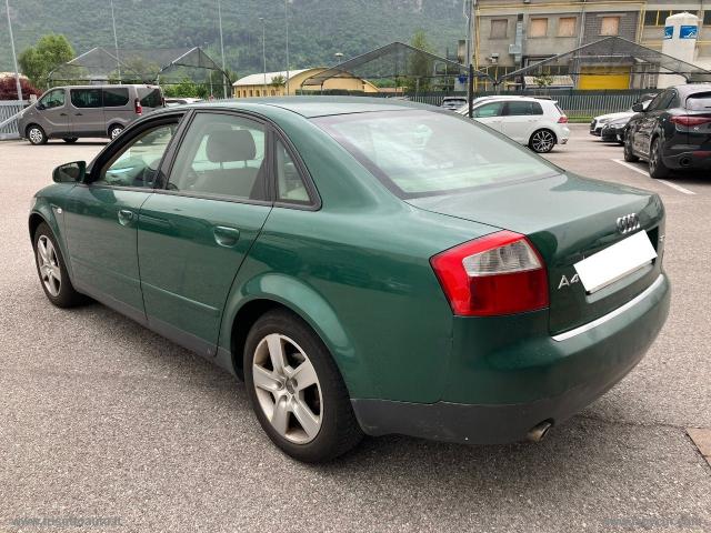 Auto - Audi a4 2.0 20v