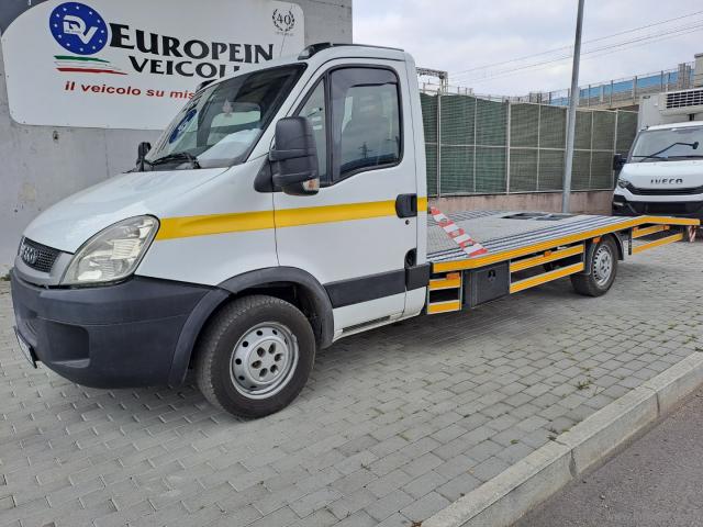 Iveco 35/s/18 carroattrezzi