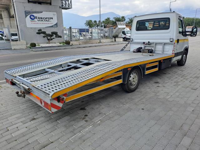 Auto - Iveco 35/s/18 carroattrezzi