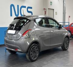 Auto - Lancia ypsilon 1.0 firefly 5p.s&s hybryd gold