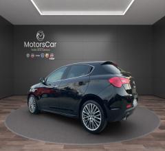 Auto - Alfa romeo giulietta 1.6 jtdm-2 105 cv exclusive