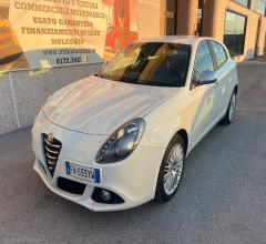 Auto - Alfa romeo giulietta 1.6 jtdm-2 120 cv distinctive