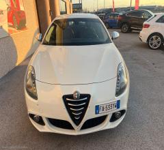 Auto - Alfa romeo giulietta 1.6 jtdm-2 120 cv distinctive