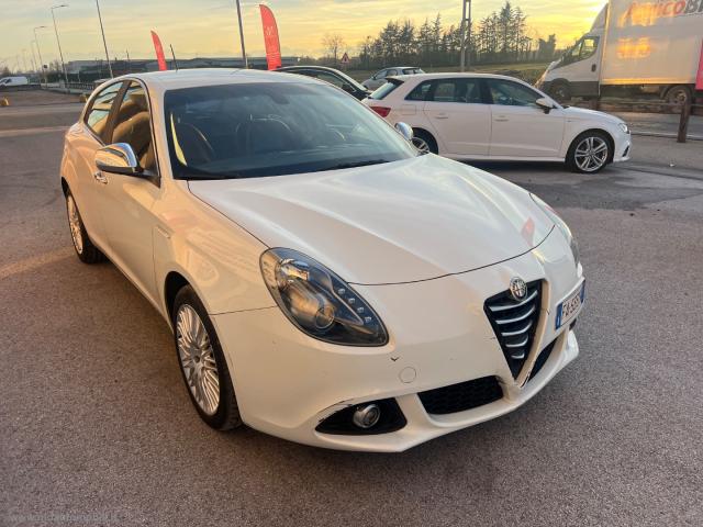 Auto - Alfa romeo giulietta 1.6 jtdm-2 120 cv distinctive