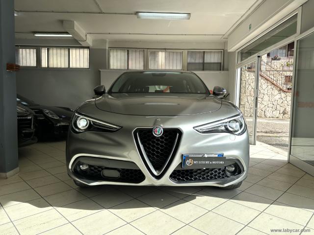 Auto - Alfa romeo stelvio 2.2 t.diesel 180cv at8 q4 bus.