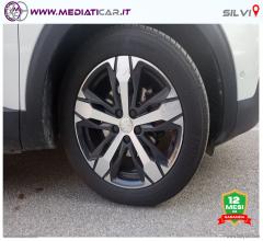 Auto - Peugeot 5008 bluehdi 120 s&s eat6 gt line