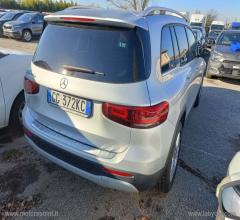 Auto - Mercedes-benz glb 180 d automatic business extra