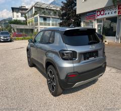 Auto - Jeep avenger 1.2 turbo summit