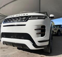 Auto - Land rover rr evoque 2.0d l.flw 150 au. r-dyn. se