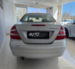 Auto - Mercedes-benz clk 200 kompr. tps avantgarde