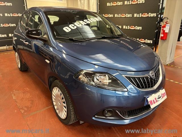 Auto - Lancia ypsilon 1.0 firefly 5p.s&s hybrid silver