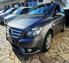 Auto - Mercedes-benz b 180 cdi blueefficiency premium