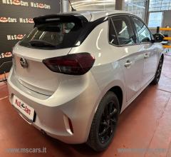 Auto - Opel corsa 1.2 design & tech