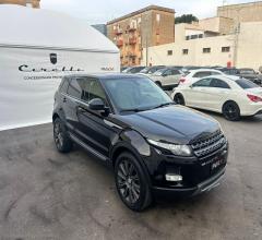 Auto - Land rover rr evoque 2.2 td4 5p puretech launch e.