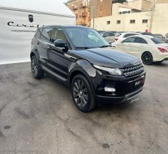 Auto - Land rover rr evoque 2.2 td4 5p puretech launch e.