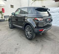 Auto - Land rover rr evoque 2.2 td4 5p puretech launch e.