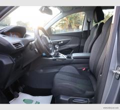 Auto - Peugeot 3008 bluehdi 130 s&s business