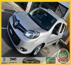 Auto - Renault kangoo blue dci 8v 95 cv 5p. limited