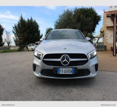 Auto - Mercedes-benz a 200 d automatic business extra